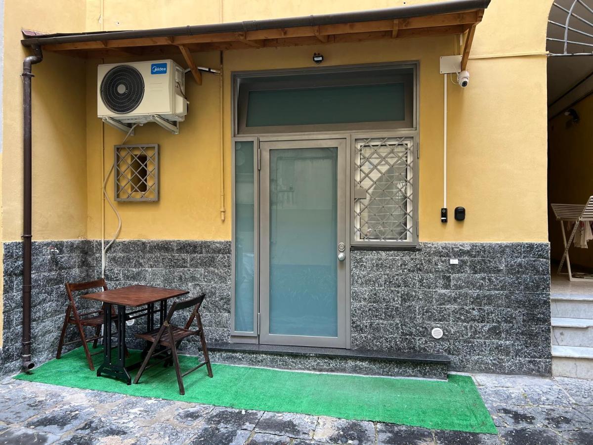 Casa Fiore Apartment Napoli Exterior foto